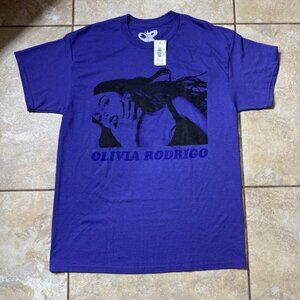 Spencer's Olivia Rodrigo Guts Purple T-Shirt LARGE New With Tags
